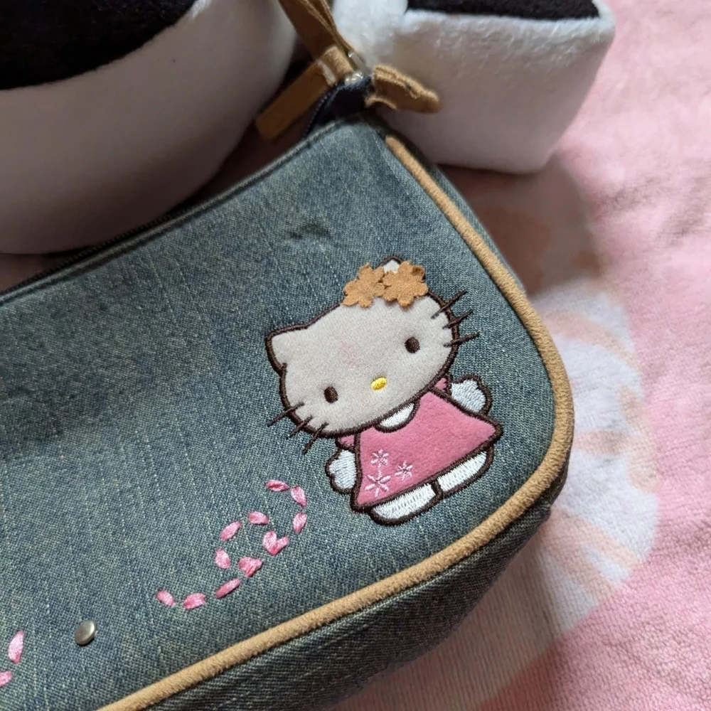 Hello kitty Denim purse set with wallet Faded Discoloration - Picture 3 of 7